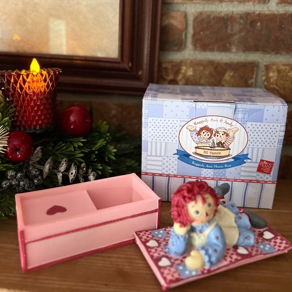 ❤️Vintage Musical Raggedy Ann Jewelry Box‼️FINAL SALE - Picture 5 of 7